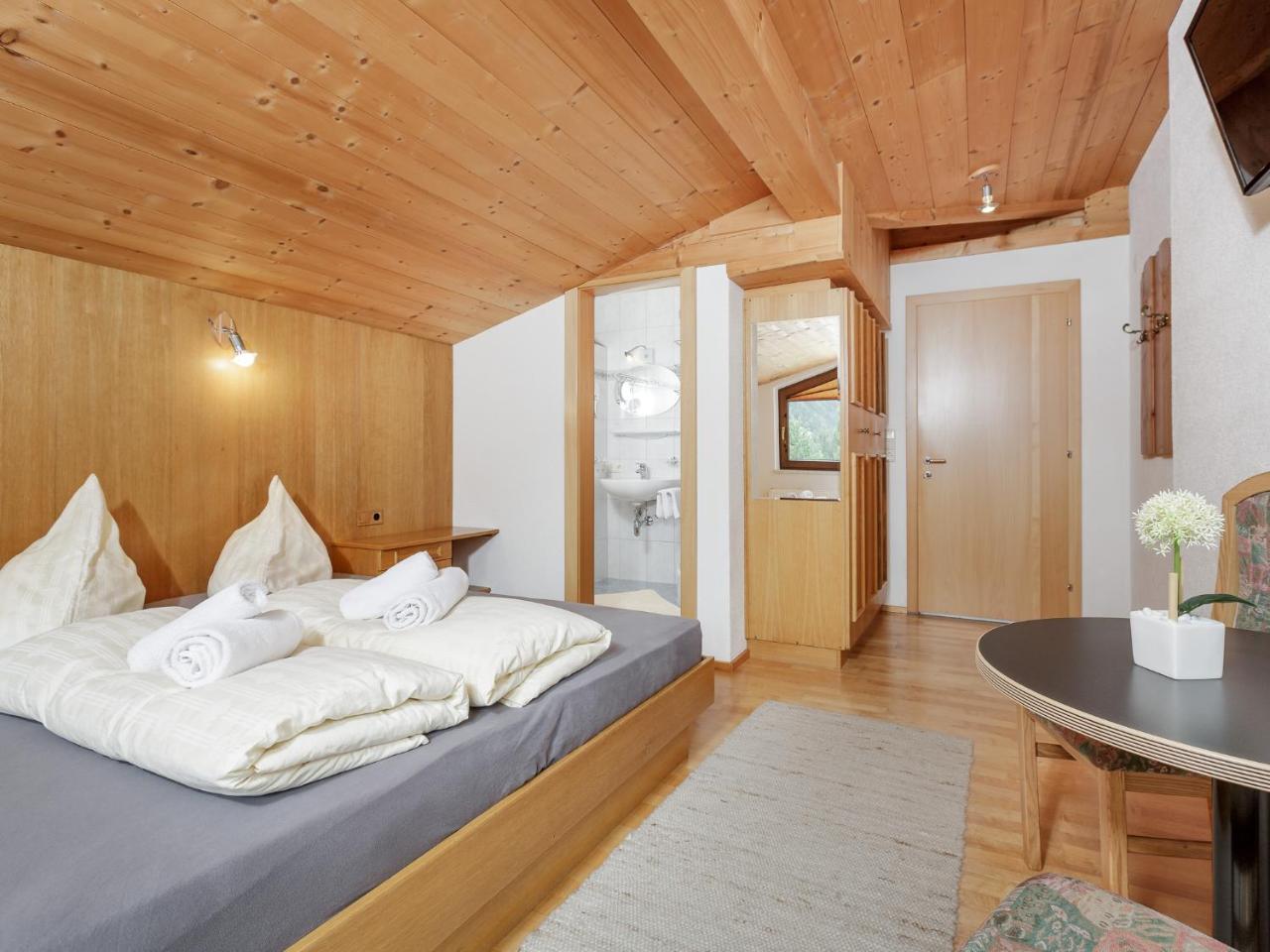 Apart Gentiana Sölden Buitenkant foto